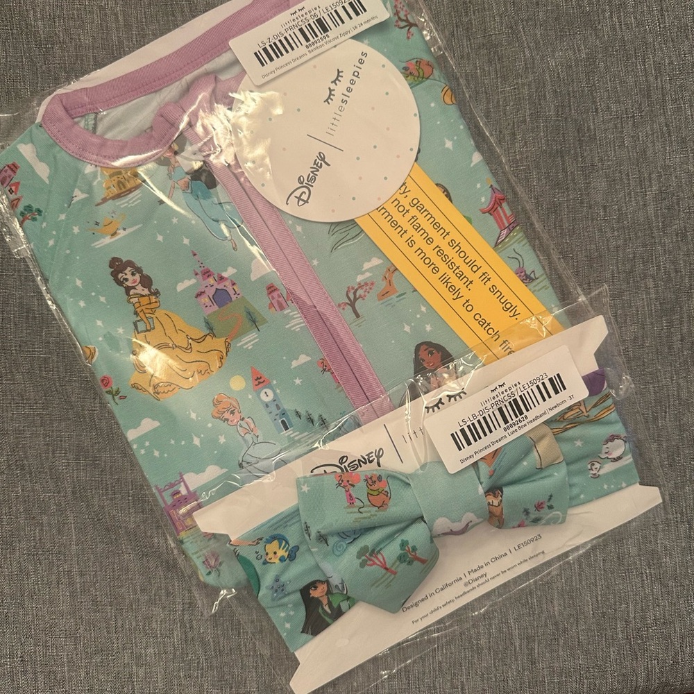 Disney Princess Dreams little sleepies zippy AND bow